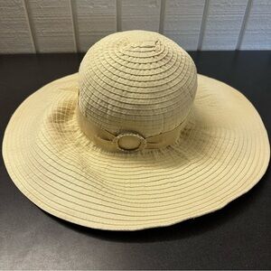 Elegant Women’s Ralph Lauren Beige Cream Floppy Wide Brim Sun Hat Size M